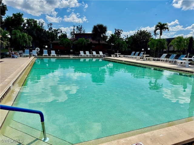17304 Timber Oak Ln, Fort Myers, FL 33908 - pool with fence and a patio