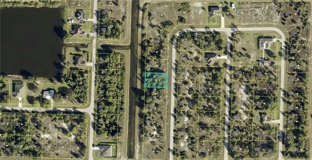 911 Foxdale Ave, Lehigh Acres, FL 33974