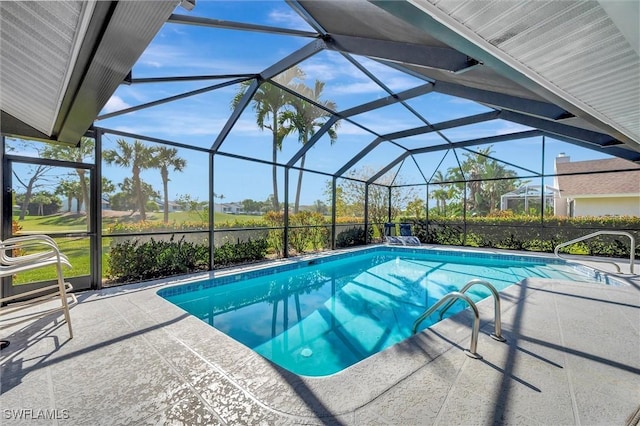 28389 Verde Ln, Bonita Springs, FL 34135 - swimming pool with a patio area and glass enclosure