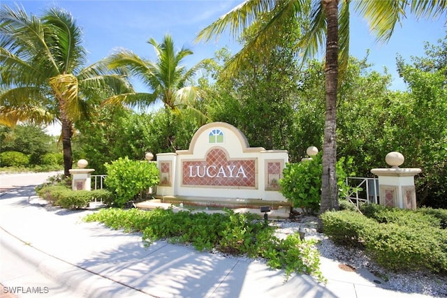 14543 Abaco Lakes Dr Unit 103, Fort Myers, FL 33908 - view of community sign