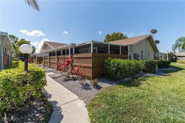 15600 Crystal Lake Dr Unit 101, North Fort Myers, FL 33917 - photo 1