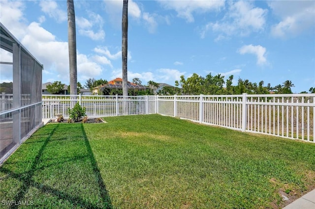 423 SE 17th St, Cape Coral, FL 33990 - view of yard featuring a fenced backyard