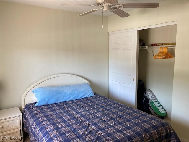 13111 Cross Creek Blvd SE Unit 215, Fort Myers, FL 33912 - bedroom featuring a ceiling fan and a closet