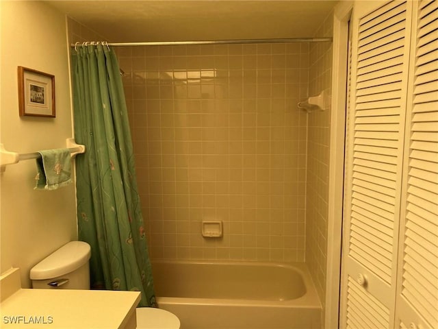 13111 Cross Creek Blvd SE Unit 215, Fort Myers, FL 33912 - full bath featuring vanity and shower / bath combo with shower curtain