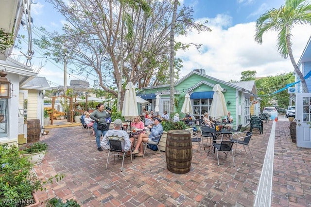 10 Tampa Pl Unit 401, Marco Island, FL 34145 - view of patio / terrace