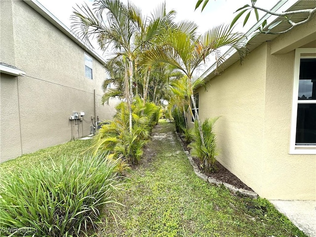 8091 Allamanda Ct, Lehigh Acres, FL 33972 - view of yard