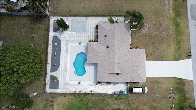915 SW 36th St, Cape Coral, FL 33914 - aerial view of a pool area