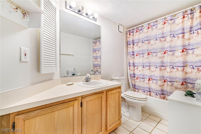 9648 Windsor Gardens Ln Unit 104, Fort Myers, FL 33919 - full bathroom with toilet, tile patterned flooring, vanity, and shower / bath combo with shower curtain