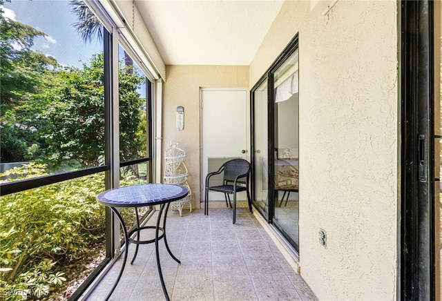 9648 Windsor Gardens Ln Unit 104, Fort Myers, FL 33919 - view of sunroom