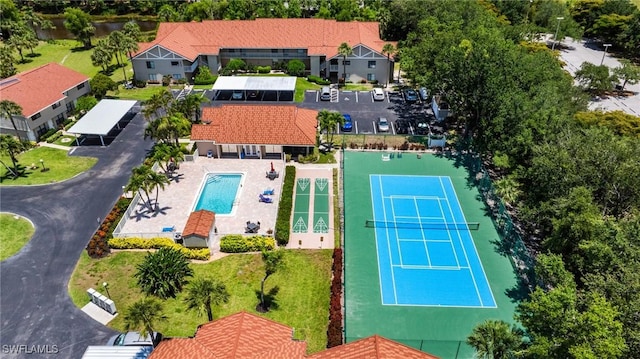 9648 Windsor Gardens Ln Unit 104, Fort Myers, FL 33919 - bird's eye view of a pool