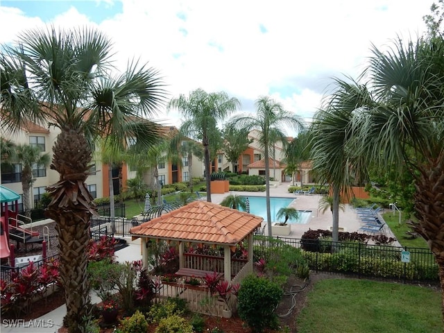13621 Eagle Ridge Dr Unit 1518, Fort Myers, FL 33912 - pool featuring fence