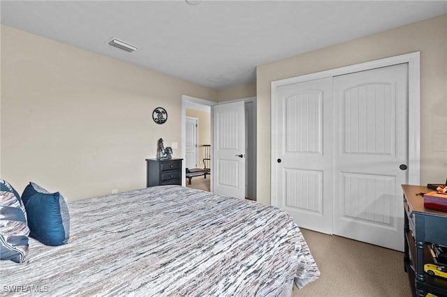 9435 Night Heron Ln, Naples, FL 34120 - carpeted bedroom featuring visible vents and a closet