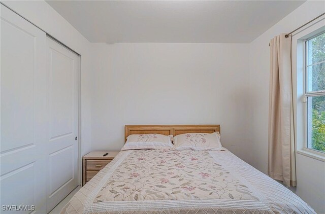 233 39th Ave NE, Naples, FL 34120 - view of bedroom