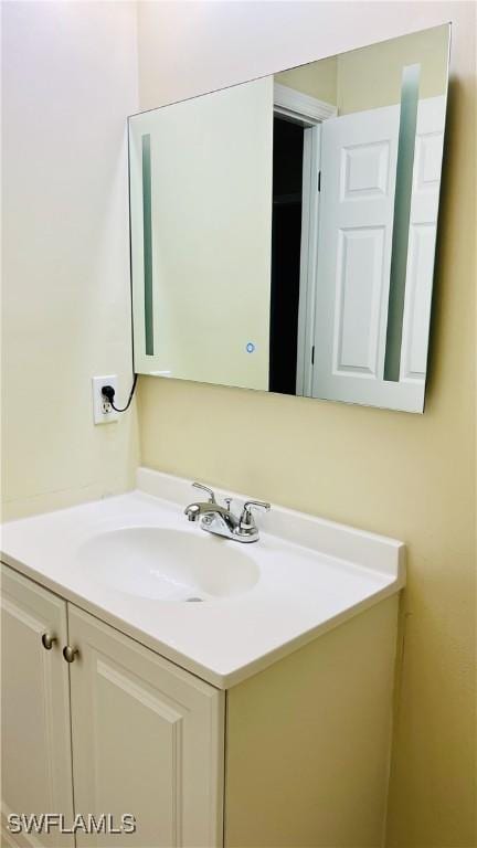 7725 Woodbrook Cir Unit 3503, Naples, FL 34104 - bathroom featuring vanity
