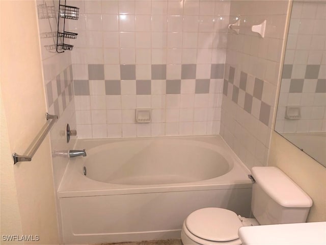 11510 Villa Grand Unit 418, Fort Myers, FL 33913 - bathroom featuring toilet and bathing tub / shower combination