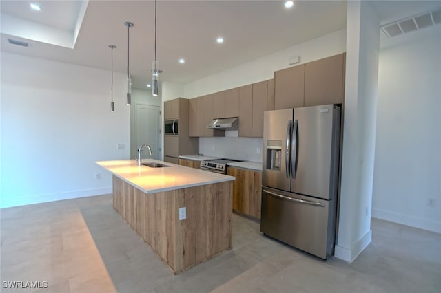 1817 NE 17th St, Cape Coral, FL 33909 - kitchen with a sink, visible vents, appliances with stainless steel finishes, and modern cabinets