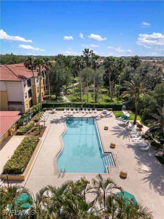 11520 Villa Grand Unit 1018, Fort Myers, FL 33913 - community pool with a patio area