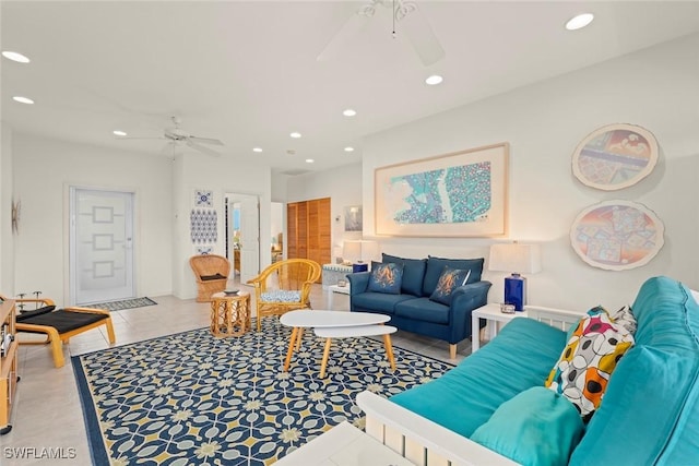 984 Black Skimmer Way, Sanibel, FL 33957 - living room with recessed lighting and a ceiling fan