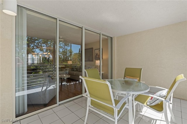270 Naples Cove Dr Unit 3205, Naples, FL 34110 - view of sunroom / solarium