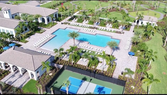 birds eye view of property