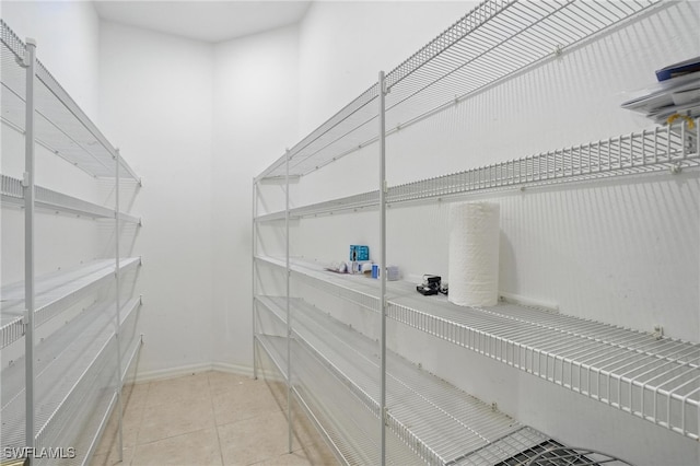 510 13th St NW, Naples, FL 34120 - view of pantry