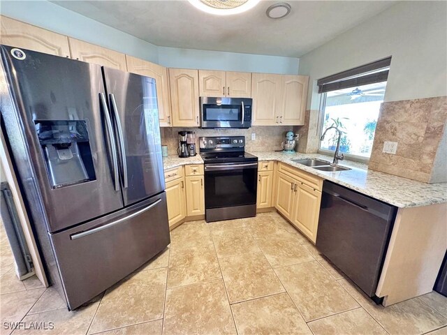 2122 SW 43rd Ter, Cape Coral, FL 33914 - photo 10