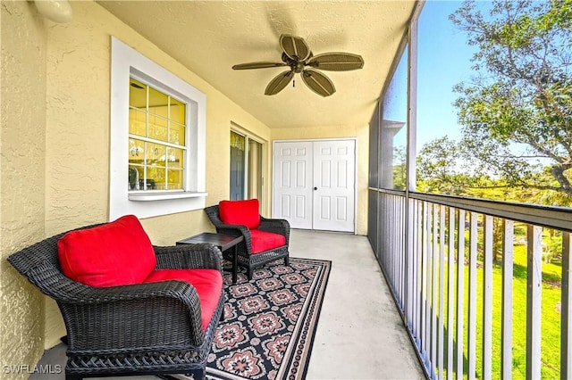 balcony featuring a ceiling fan