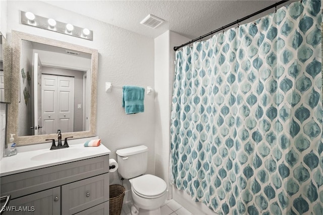 4665 Saint Croix Ln Unit 1525, Naples, FL 34109 - bathroom featuring toilet, visible vents, curtained shower, and a textured ceiling