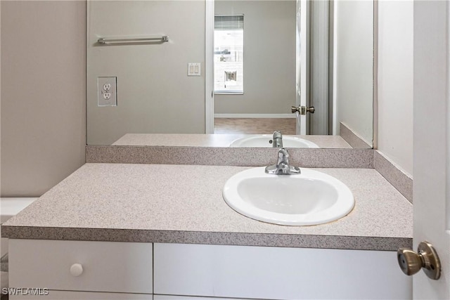bathroom with vanity