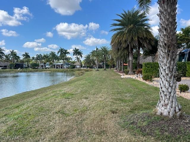 10336 Fire Flag Trl, Fort Myers, FL 33905 - photo 19