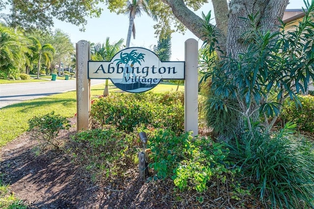 232 Pebble Beach Cir Unit E104, Naples, FL 34113 - view of community sign