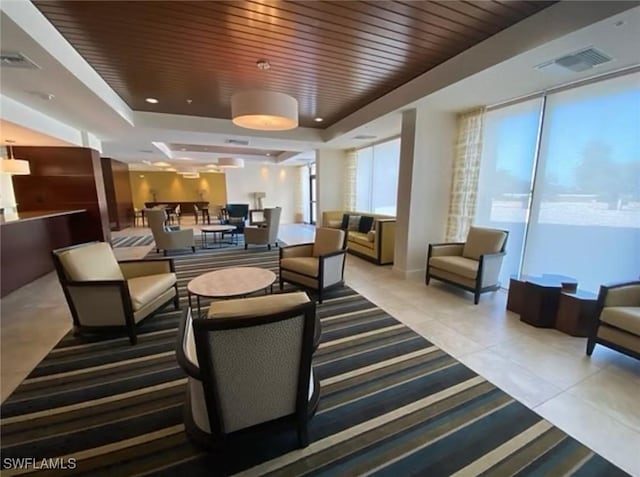 4031 Gulf Shore Blvd N Unit 3E, Naples, FL 34103 - lobby with visible vents
