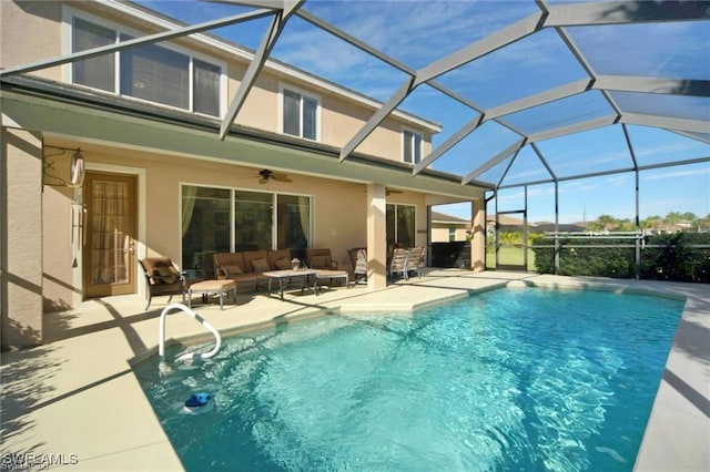 3268 Aralia Ct E, Alva, FL 33920 - swimming pool with an outdoor living space, a patio area, a ceiling fan, and a lanai