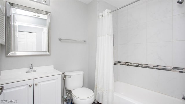 full bath featuring shower / bath combination with curtain, toilet, and vanity