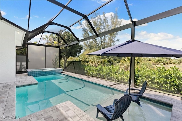641 Diplomat Ct, Marco Island, FL 34145 - view of pool with a pool with connected hot tub, a patio area, and a lanai