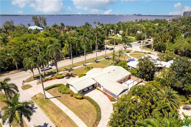 bird's eye view with a water view