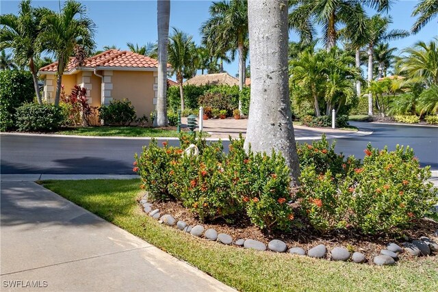 13627 Snook Cir, Naples, FL 34114