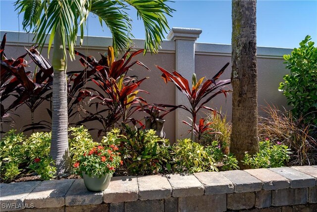 13627 Snook Cir, Naples, FL 34114