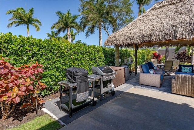 13627 Snook Cir, Naples, FL 34114