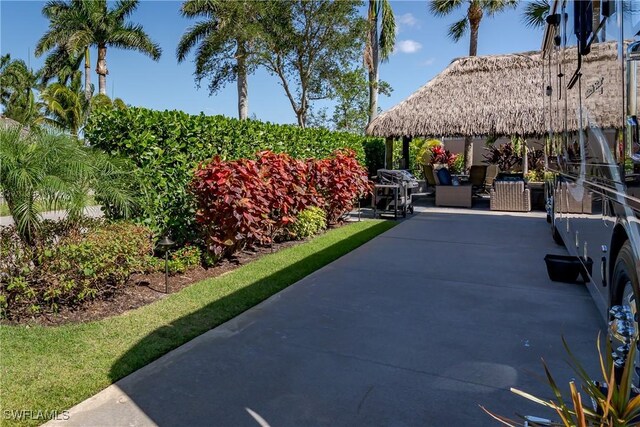 13627 Snook Cir, Naples, FL 34114