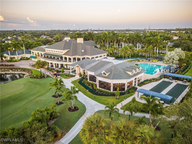 drone / aerial view with golf course view