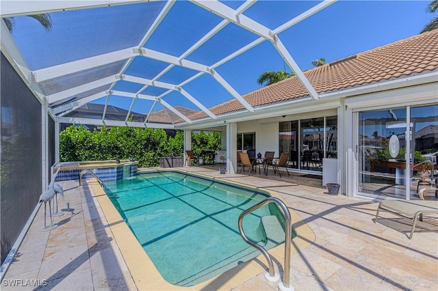 1633 Barbarosa Ct, Marco Island, FL 34145 - outdoor pool featuring a patio
