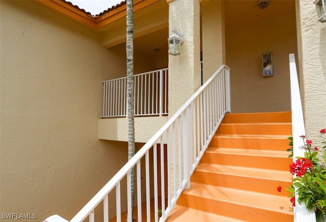 6645 Huntington Lakes Cir Unit 201, Naples, FL 34119 - view of stairs
