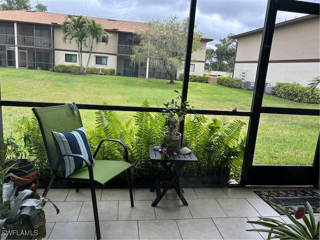 view of sunroom / solarium