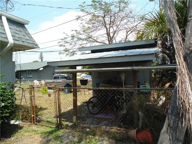 18215 Iris Rd, Fort Myers, FL 33967 - view of outbuilding