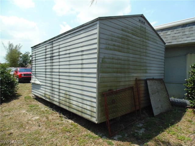 18215 Iris Rd, Fort Myers, FL 33967 - view of outbuilding