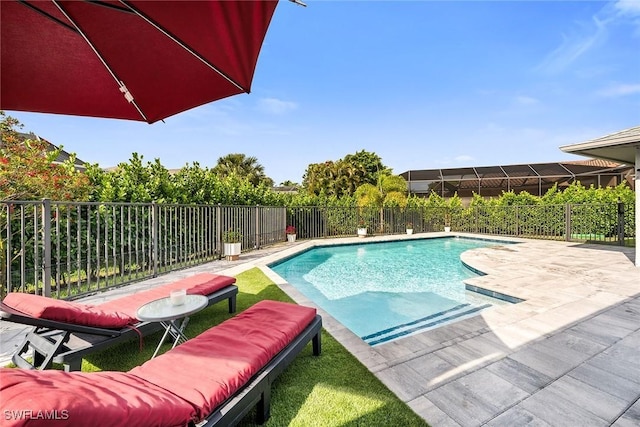 171 Palmetto Dunes Cir, Naples, FL 34113 - view of swimming pool featuring a fenced backyard and a patio area