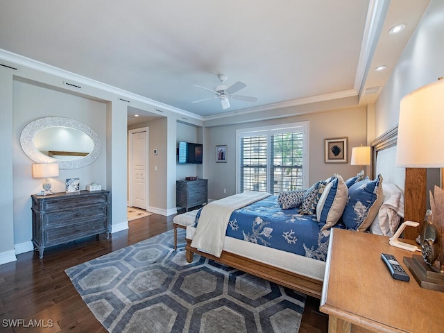 1255 Gulf Shore Blvd N Unit 3N, Naples, FL 34102 - bedroom with wood finished floors, baseboards, recessed lighting, ornamental molding, and a ceiling fan
