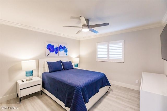 668 104th Ave N, Naples, FL 34108 - bedroom with crown molding, a ceiling fan, light wood finished floors, and baseboards