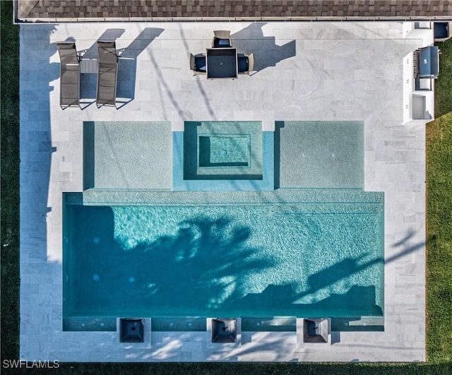 668 104th Ave N, Naples, FL 34108 - bird's eye view